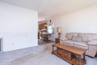 019-428-Chiswell-Rd