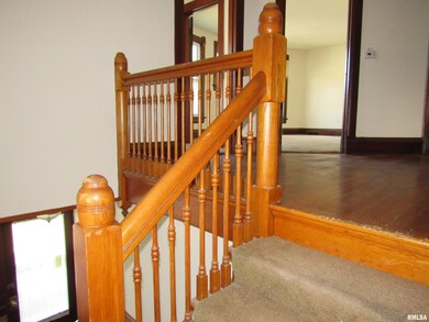 1942 Walling Ct, Davenport, IA 52803 - photo 4