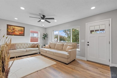 5696 Biscayne Ave, Cincinnati, OH 45248 - photo 5