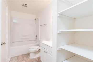 5918 Deerwater Ct, North Chesterfield, VA 23237 - photo 4