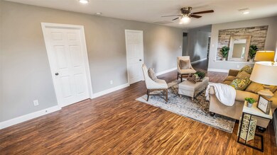 10502 Foy Ln, Houston, TX 77093 - photo 5