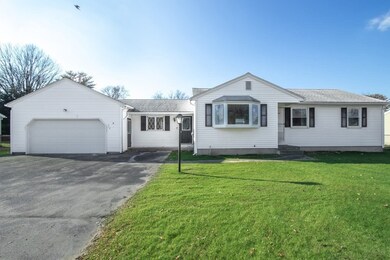 113 Simonds St, Ludlow, MA 01056 - photo 2