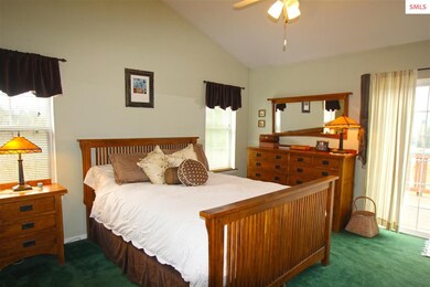 616 Peak View Rd, Sagle, ID 83860 - photo 7