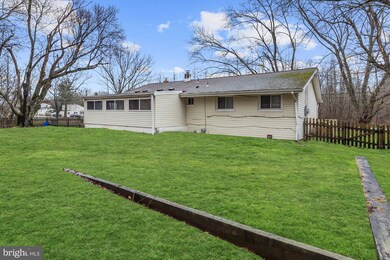 155 Skeet Rd, Medford, NJ 08055 - photo 2