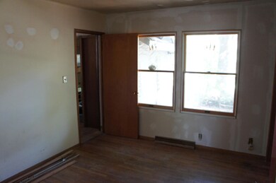 Bedroom 1 of 3