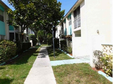 2061 NW 46th Ave unit 101G, Lauderhill, FL 33313 - photo 2
