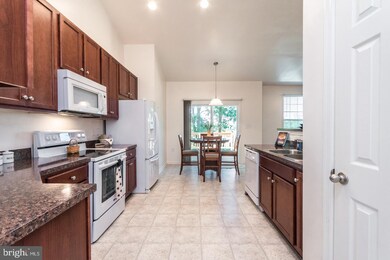 745 Bentley Dr, Inwood, WV 25428 - photo 4