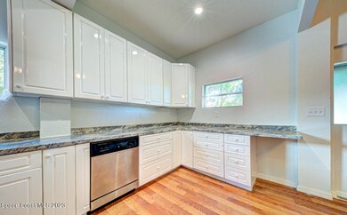 651 Range Rd pict-7