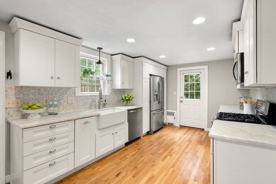 67 Lakeshore Dr, Westwood, MA 02090 - photo 3