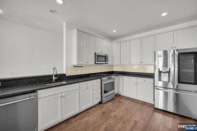 77 Sequoia Dr, Cedar Grove, NJ 07009 - photo 6