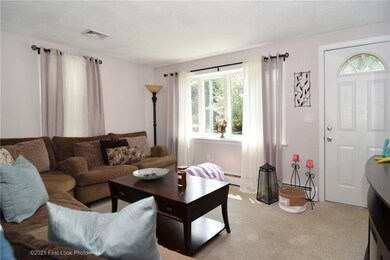 44 Forest Ave, Riverside, RI 02915 - photo 4
