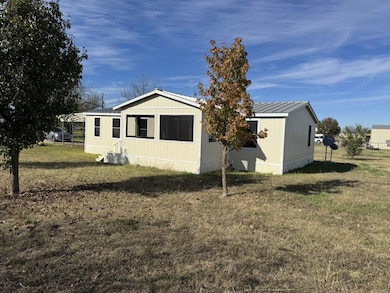 9160 Breezy Rd, Krum, TX 76249 - photo 3