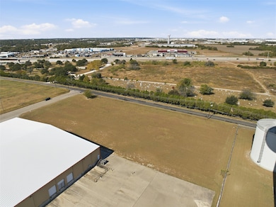 8093 Robinson Industrial Park Dr, Robinson, TX 76706 - photo 7