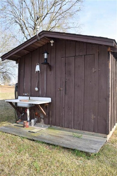 4823 Moores Ln, Texarkana, TX 75503 - photo 5