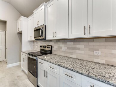 613 Vaquero St, White Settlement, TX 76108 - photo 7