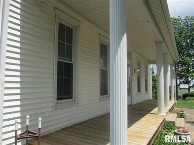 1464 Merritt Rd, Jacksonville, IL 62650 - photo 6