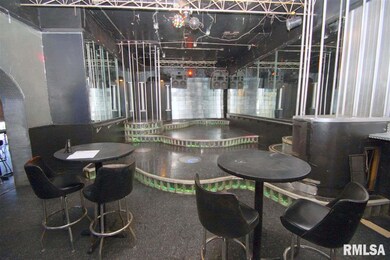 822 W 2nd St, Davenport, IA 52802 - photo 6