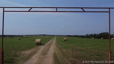 9220 E 9th St, Cushing, OK 74023 - photo 2