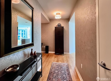 The Infinity unit 16H, San Francisco, CA 94105 - photo 3