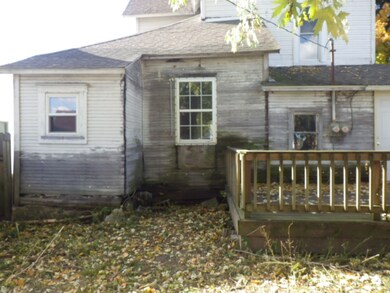 2106 S Jefferson St, Muncie, IN 47302 - photo 3