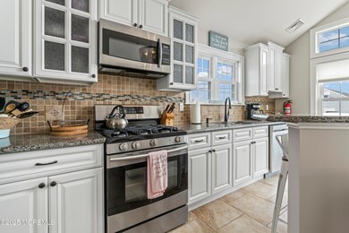 19 1st Ln unit 7, Seaside Park, NJ 08752 - photo 2