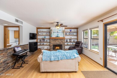 Family room 3