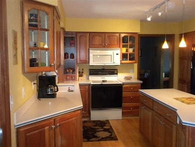 2560 Tonto Trail, Verona, WI 53593 - photo 7