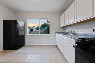 7561 Mazatlan Dr, El Paso, TX 79915 - photo 7