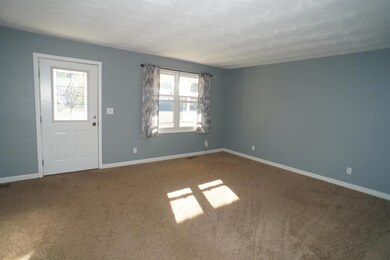 371 Pheasant Run Dr, Batesville, IN 47006 - photo 4