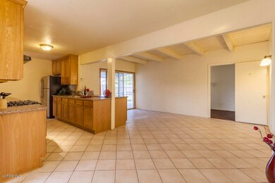 05Kitchen (4)