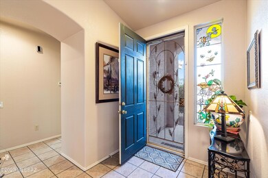 06-Entryway