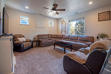 61470 Lucia St, Bend, OR 97702 - photo 5