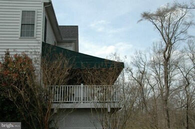 822 Queens Park Dr, Owings Mills, MD 21117 - photo 2