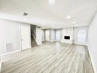 With its open layout and abundant natural light, t