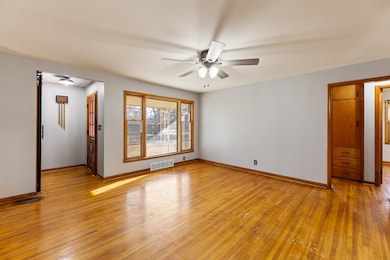 1209 Allison St, Newton, KS 67114 - photo 5