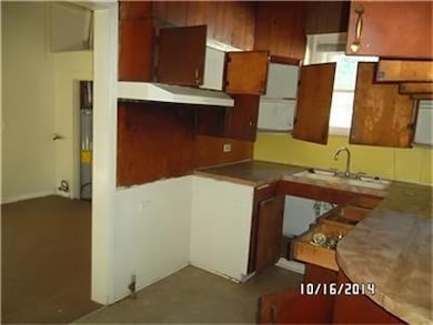 2211 Caplin St, Houston, TX 77026 - photo 7