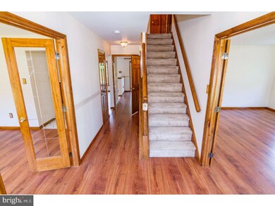 904 Muscovy Ct, Mullica Hill, NJ 08062 - photo 3