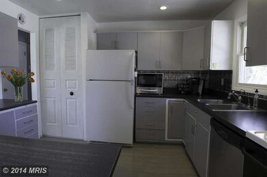 102 Great Lake Dr, Annapolis, MD 21403 - photo 6