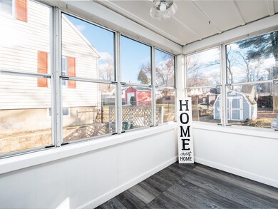 519 Shasta St, Manchester, NH 03103 - photo 5