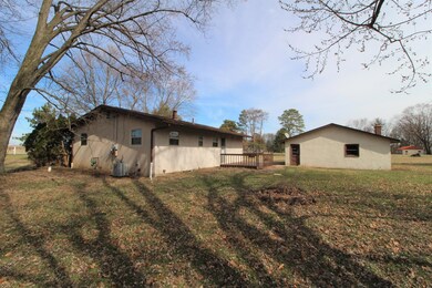 1819 W Case Rd