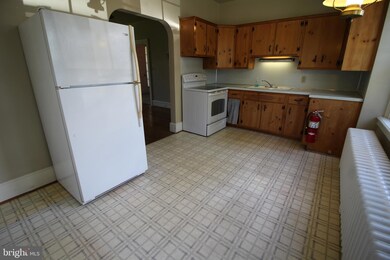 4900 APT. 11 Horseshoe Pike, Honey Brook, PA 19344 - photo 7