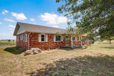 19038 Farm Road 2020, Aurora, MO 65605 - photo 3