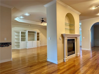 2721 S Laurel Crossing Cir, Rogers, AR 72758 - photo 4