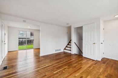 615 S Murray Hill Rd, Columbus, OH 43228 - photo 4