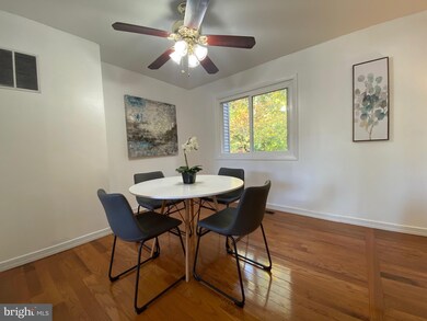 7908 Carissa Ln, Laurel, MD 20707 - photo 7