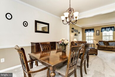 725 Rustling Leaf Ct, Sykesville, MD 21784 - photo 5