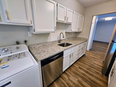 151 Partridge Ln, Chicopee, MA 01022 - photo 6