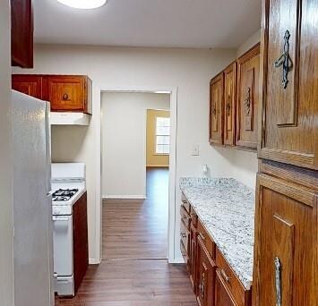 224 W Hull St unit B, Denison, TX 75020 - photo 3