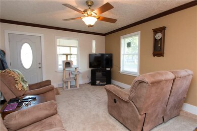 6108 SW 13th Place, Des Moines, IA 50315 - photo 3