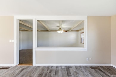 359 Center Dr, Frankfort, IN 46041 - photo 6